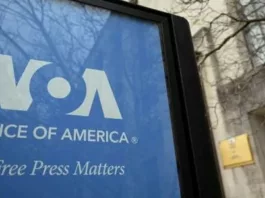 В США суд обязал администрацию Трампа возобновить работу Голоса Америки