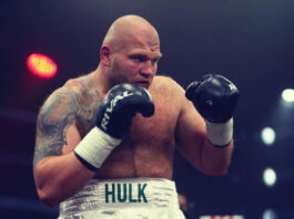 Украинский супертяжеловес проведет бой в Казахстане против непобежденного двукратного олимпийского чемпиона