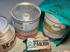 Галеты, каша, мед и консервы. Продукция каких компаний попадает в сухпайки для ВСУ — распаковка NV Бизнес