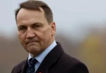 Удар по Сумам. Путин насмехается над доброй волей Трампа, убивая гражданских в Украине — Сикорский