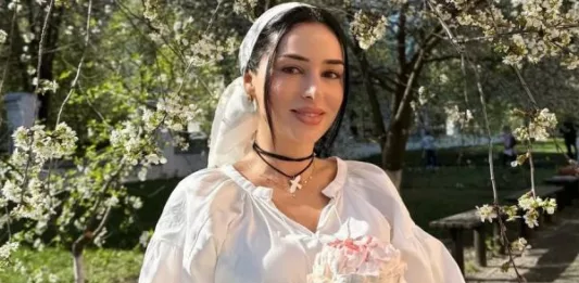 «Очень стыдно за вас». Злата Огневич нарвалась на хейт из-за «кулича» в пасхальной корзине — певица отреагировала