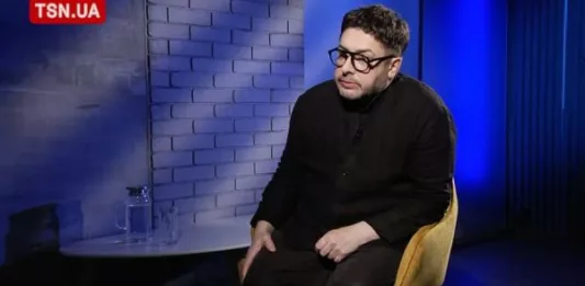 «Действую в этом направлении». Телеведущий Алексей Суханов заявил, что планирует усыновить ребенка