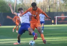 Футболисты Динамо и Шахтера подрались после матча юношеского первенства, арбитр показал пять красных карточек — видео