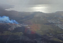 В Исландии эвакуировали город и спа-курорт из-за извержения вулкана — фото, видео