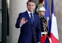 «Сигнал для переговоров». Макрон назвал приостановку действия тарифов Трампа «хрупкой паузой»