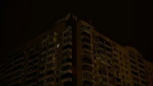 На Полтавщине ввели аварийные отключения света из-за снега и ветра