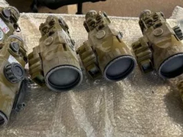 Борьба с коррупцией или с конкурентами? Как НАБУ и САП расследуют дело производителя оптики, эвакуированного в Чехию — разбор NV Бизнес