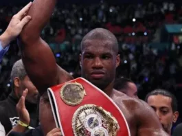 «Есть три возможных соперника». Промоутер рассказал, когда Дюбуа проведет следующий бой