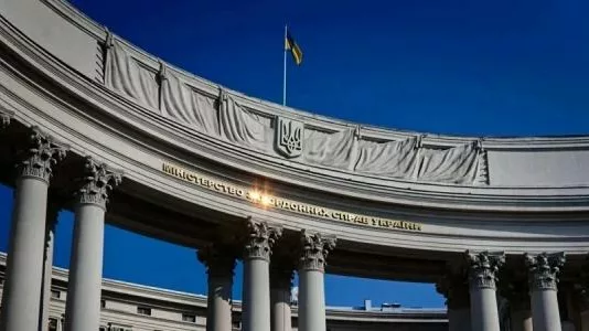 «Будем смотреть на действия, а не на слова». В МИД Украины прокомментировали заявление Путина о «пасхальном перемирии»