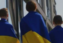 «Несколько раз пытался уехать». Из оккупации вернули 18-летнего парня, которому грозила мобилизация в армию РФ