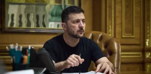 Зеленский подал в Раду законопроекты о продлении военного положения и мобилизации до 6 августа
