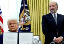 Министр торговли США заявил, что действие введенных Трампом пошлин не будут откладывать