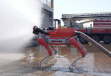 Китайский робот-пожарный В2 сможет заменить людей в особо опасных зонах