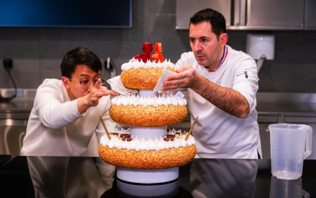 Роботорт RoboCake можно съесть — вместе с батарейкой, которая его питает