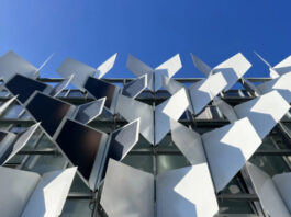 Термофасад FlectoLine имитирует поведение растений и насекомых для управления теплом внутри зданий