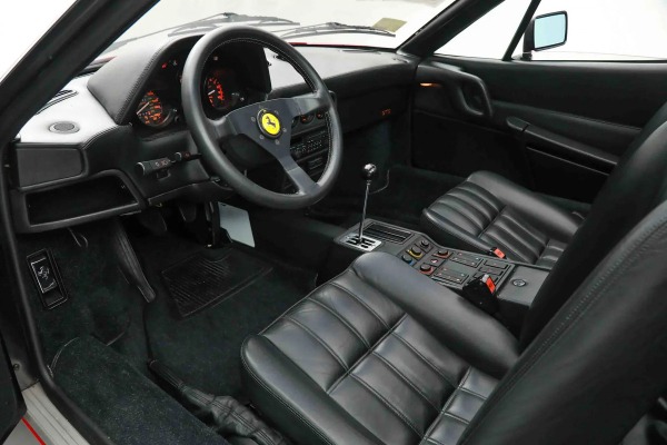 Ferrari намекнула на возвращение «механики» в свои гиперкары