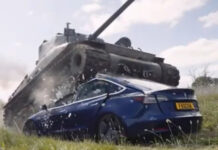 98-летний ветеран Второй мировой раздавил «Теслу» танком «Шерман»