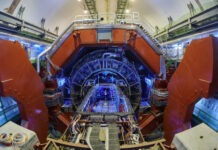 Ученые сумели превратить свинец в золото в Большом адронном коллайдере