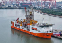 Китай готовится пробурить земную кору и достичь горизонта Мохо