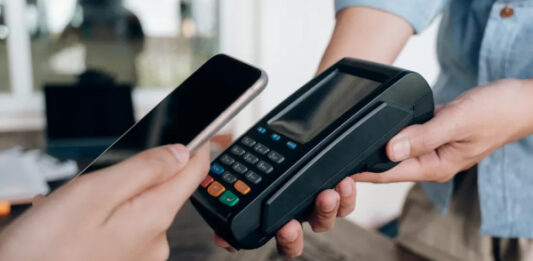 Бесконтактная оплата стандарта NFC 15 станет в четыре раза более дальнобойной