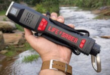 Мультитул Lifesaber собрал в себе феерическую коллекцию инструментов для выживания