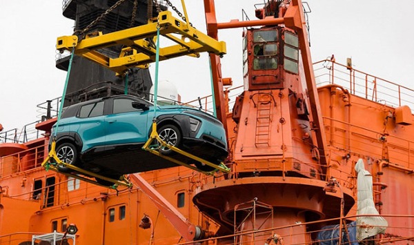 Российский электрокар «Атом» отправили на тесты в Арктику