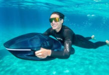 SeaNXT предлагает роскошный подводный скутер для состоятельных дайверов