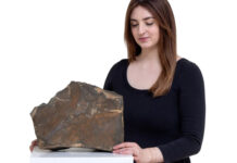 На аукционе Sotheby’s можно купить настоящий кусочек другой планеты