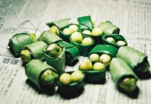 Азиатской традиции жевания психоактивного ореха бетеля как минимум 4000 лет