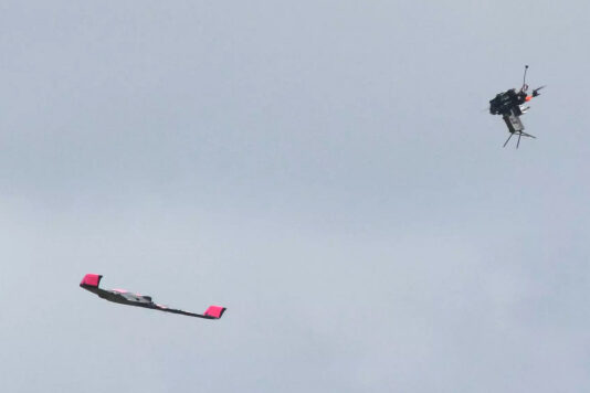 Дрон Армии США впервые смог уничтожить беспилотник с помощью мины