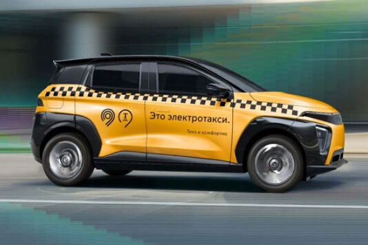 В Москве состоялась премьера российского такси «Атом»