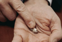 В США одобрили к применению первый в мире имплант для лечения ревматоидного артрита