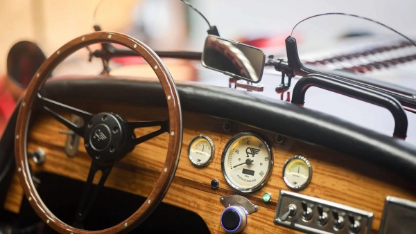 Старинный британский автопроизводитель Austin Motor возвращается к жизни с необычным электромобилем