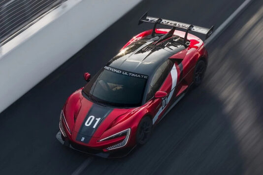 Электрический гиперкар BYD превзошел в скорости Bugatti Chiron