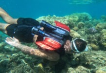 Новый джетпак Kikfin позволит пловцу двигаться под водой как акула