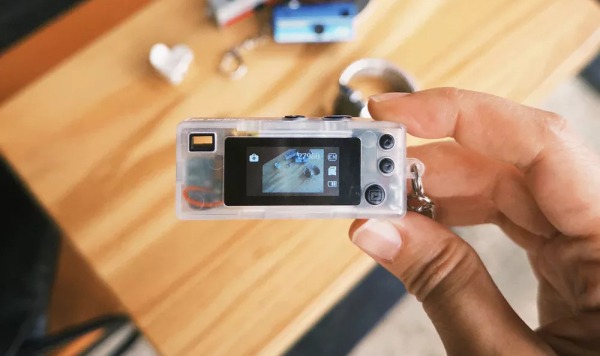 Kodak выпустил невероятно удачную камеру Charmera в ретро-стиле