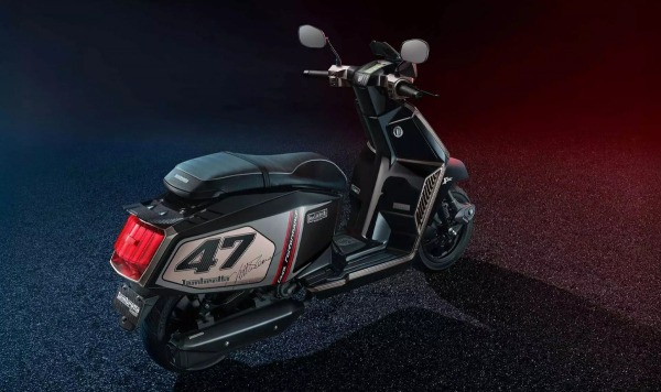 Безумно дорогой скутер от Lambretta ставит покупателей в тупик