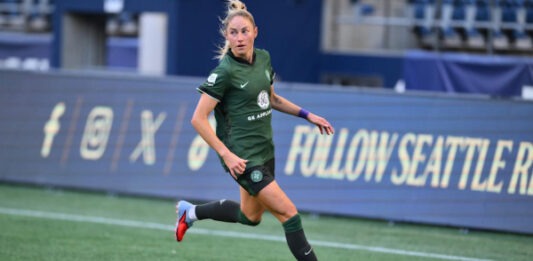 В игровой серии Football Manager 26 впервые появятся женские команды