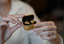 Уникальные деревянные наушники PIN собрали полное финансирование на Kickstarter всего за два часа