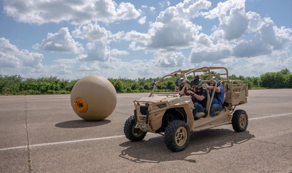 Робот-исследователь RoboBall готов кататься по поверхности других планет