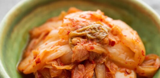 Кимчи нормализует давление, уровни холестерина и глюкозы в организме