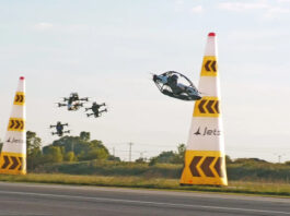 Jetson Inc провела демонстрацию воздушных гонок на мультикоптерах