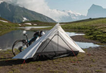 Ультракомпактная палатка Apex1 для велотуристов весит всего 900 граммов