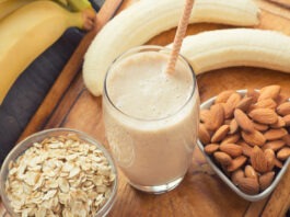 Ученые назвали банан самым коварным компонентом смузи