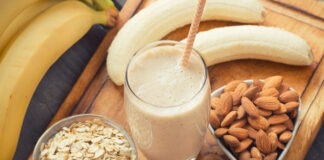 Ученые назвали банан самым коварным компонентом смузи