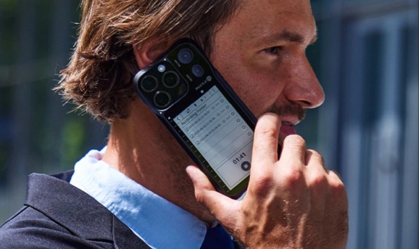 Защитный чехол с E Ink-экраном добавит продуктивности актуальным модеям iPhone