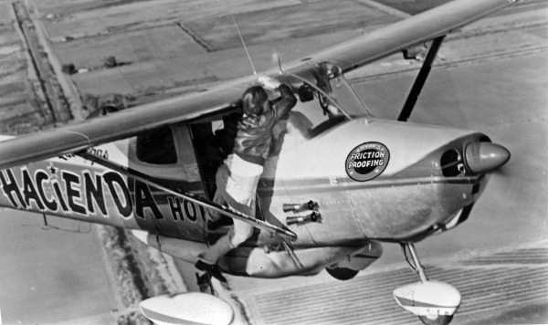 Удивительная история рекордного беспосадочного полета, который длился дольше, чем вы думаете