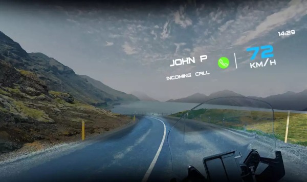 Shoei выпустила первый в мире мотошлем с интегрированной дополненной реальностью