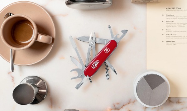 Victorinox разработала специальную версию швейцарского армейского ножа для любителей кофе