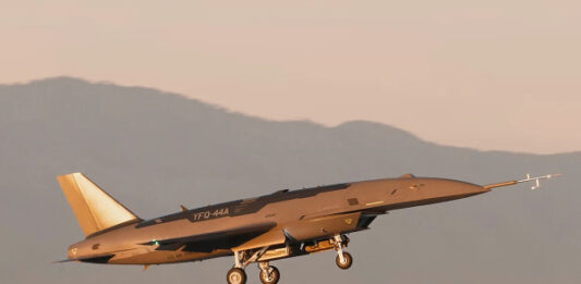 Беспилотный истребитель Anduril YFQ-44A завершил первый испытательный полет